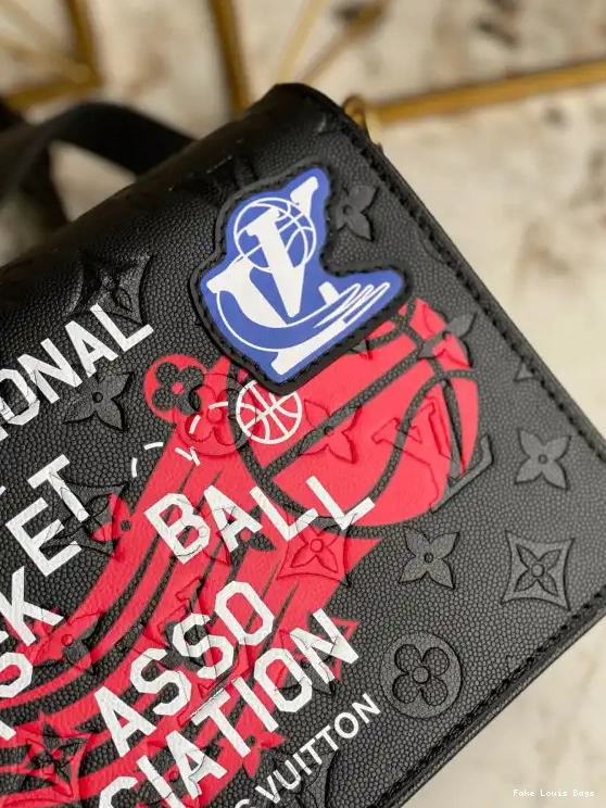 Repladies LVXNBA STUDIO MESSENGER LOUIS VUITTON 0511